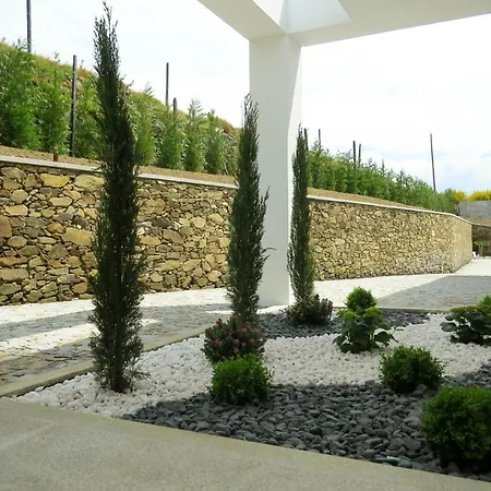 Bed & Breakfast Casa Miradouro 4*