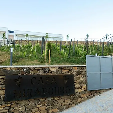 Bed & Breakfast Casa Miradouro