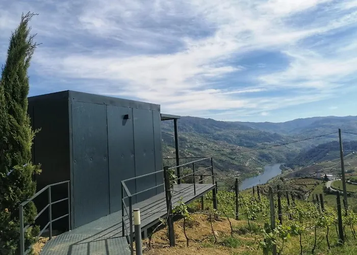 Bed and Breakfast Casa Miradouro 4*